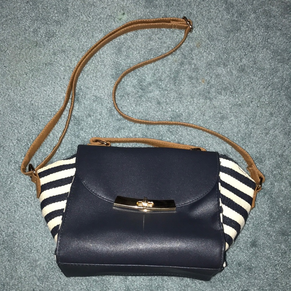 🔥PRICE DROP🔥Nautical purse